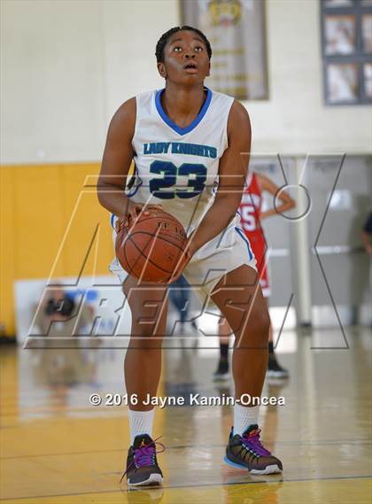 Thumbnail 2 in Price vs. Bellarmine-Jefferson (CIF SS D6 Final) photogallery.