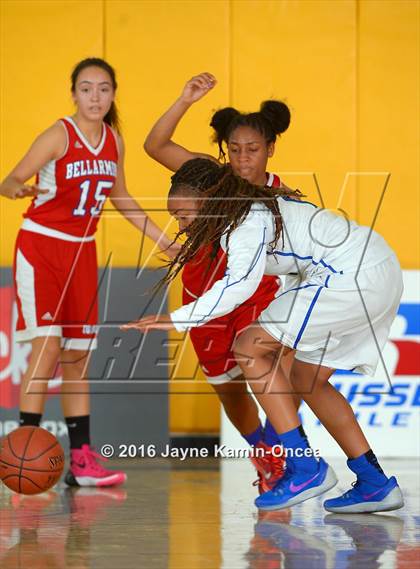 Thumbnail 3 in Price vs. Bellarmine-Jefferson (CIF SS D6 Final) photogallery.