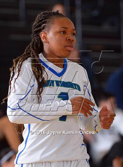 Thumbnail 1 in Price vs. Bellarmine-Jefferson (CIF SS D6 Final) photogallery.