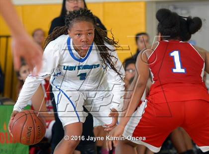 Thumbnail 3 in Price vs. Bellarmine-Jefferson (CIF SS D6 Final) photogallery.