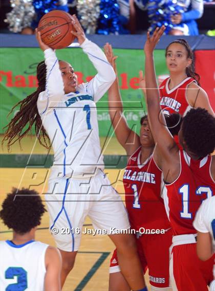 Thumbnail 2 in Price vs. Bellarmine-Jefferson (CIF SS D6 Final) photogallery.