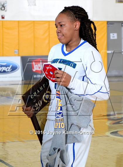 Thumbnail 1 in Price vs. Bellarmine-Jefferson (CIF SS D6 Final) photogallery.