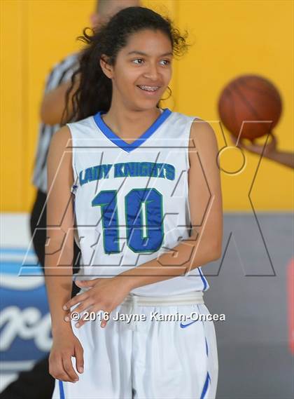 Thumbnail 2 in Price vs. Bellarmine-Jefferson (CIF SS D6 Final) photogallery.
