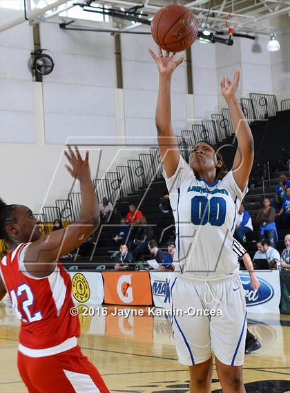 Thumbnail 3 in Price vs. Bellarmine-Jefferson (CIF SS D6 Final) photogallery.