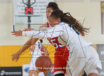 Thumbnail 1 in Price vs. Bellarmine-Jefferson (CIF SS D6 Final) photogallery.
