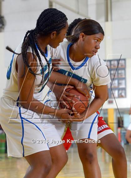 Thumbnail 1 in Price vs. Bellarmine-Jefferson (CIF SS D6 Final) photogallery.