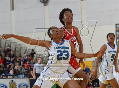 Thumbnail 1 in Price vs. Bellarmine-Jefferson (CIF SS D6 Final) photogallery.