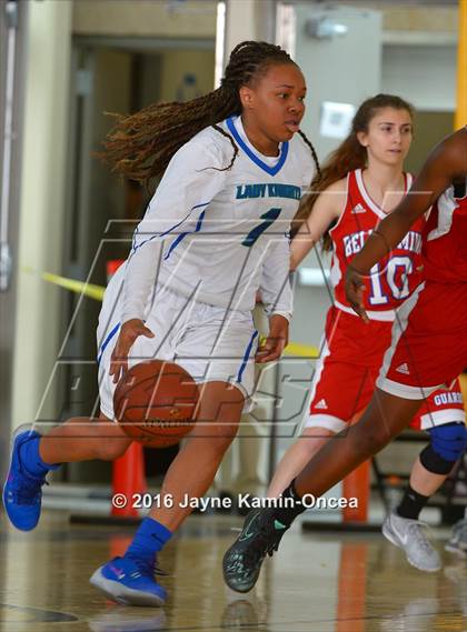 Thumbnail 1 in Price vs. Bellarmine-Jefferson (CIF SS D6 Final) photogallery.