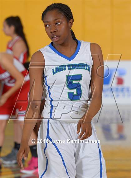 Thumbnail 2 in Price vs. Bellarmine-Jefferson (CIF SS D6 Final) photogallery.