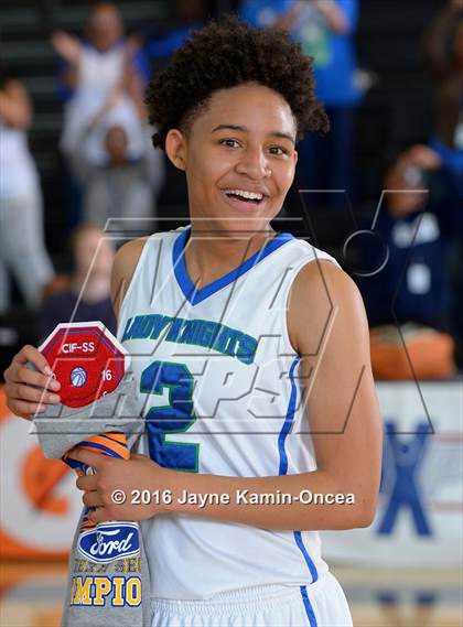 Thumbnail 2 in Price vs. Bellarmine-Jefferson (CIF SS D6 Final) photogallery.