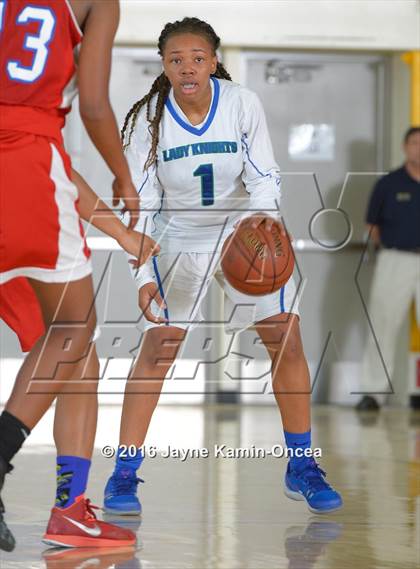 Thumbnail 1 in Price vs. Bellarmine-Jefferson (CIF SS D6 Final) photogallery.