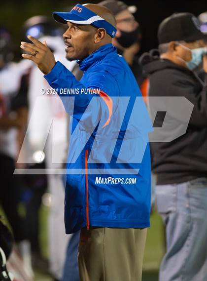 Thumbnail 3 in Santa Teresa @ Homestead (CIF CCS D4 Semifinal) photogallery.