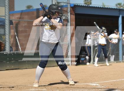 Thumbnail 1 in Canyon @ Millikan photogallery.