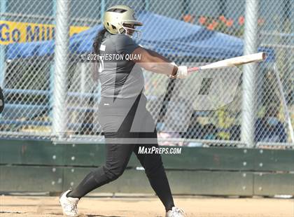 Thumbnail 3 in Canyon @ Millikan photogallery.