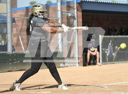 Thumbnail 3 in Canyon @ Millikan photogallery.