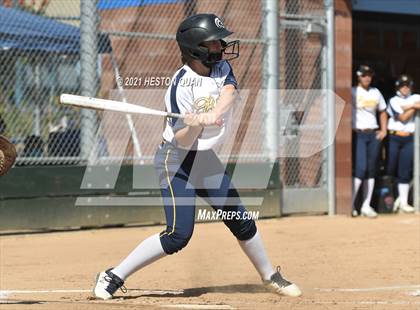 Thumbnail 2 in Canyon @ Millikan photogallery.