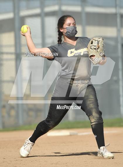 Thumbnail 3 in Canyon @ Millikan photogallery.