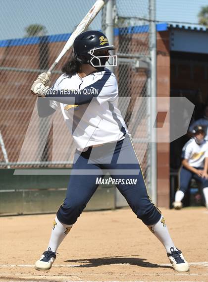 Thumbnail 2 in Canyon @ Millikan photogallery.