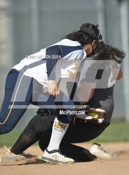 Thumbnail 3 in Canyon @ Millikan photogallery.