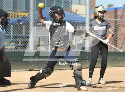 Thumbnail 3 in Canyon @ Millikan photogallery.