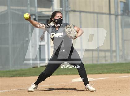 Thumbnail 3 in Canyon @ Millikan photogallery.
