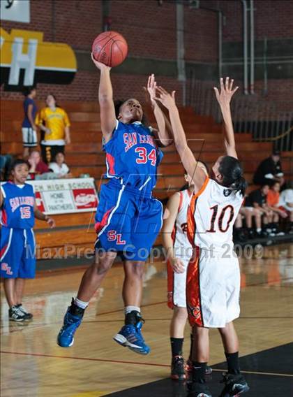 Thumbnail 2 in Silver Creek vs. San Leandro (West Coast Jamboree) photogallery.