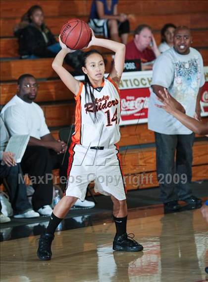 Thumbnail 3 in Silver Creek vs. San Leandro (West Coast Jamboree) photogallery.