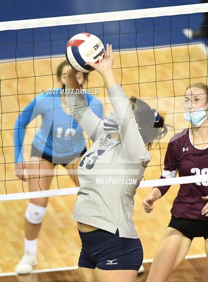 Thumbnail 3 in Cheyenne Mountain vs. Palmer Ridge (CHSAA 4A Semifinal) photogallery.
