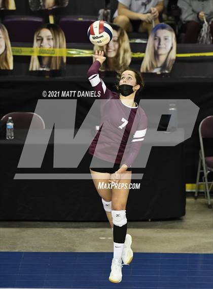 Thumbnail 3 in Cheyenne Mountain vs. Palmer Ridge (CHSAA 4A Semifinal) photogallery.
