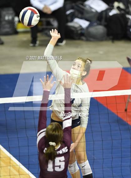Thumbnail 1 in Cheyenne Mountain vs. Palmer Ridge (CHSAA 4A Semifinal) photogallery.
