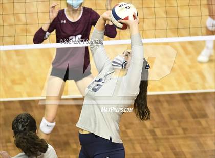 Thumbnail 2 in Cheyenne Mountain vs. Palmer Ridge (CHSAA 4A Semifinal) photogallery.