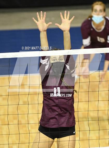 Thumbnail 3 in Cheyenne Mountain vs. Palmer Ridge (CHSAA 4A Semifinal) photogallery.