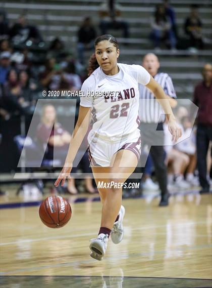 Thumbnail 1 in Vista Ridge vs. Plano (UIL 6A Regional Semifinal Playoff) photogallery.