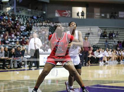 Thumbnail 2 in Vista Ridge vs. Plano (UIL 6A Regional Semifinal Playoff) photogallery.