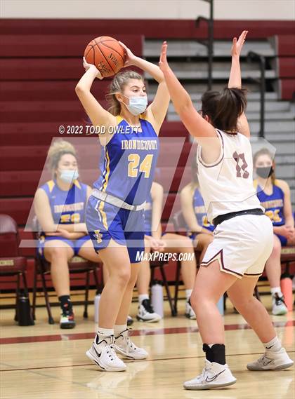 Thumbnail 2 in Irondequoit @ Mendon (Senior Night) photogallery.