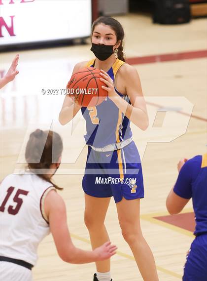 Thumbnail 2 in Irondequoit @ Mendon (Senior Night) photogallery.