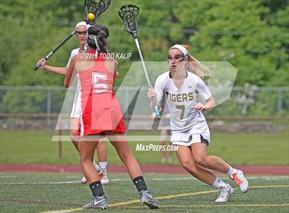 Thumbnail 2 in Branford vs. Hand (CIAC Class M final) photogallery.