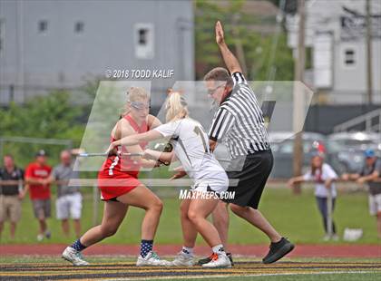 Thumbnail 3 in Branford vs. Hand (CIAC Class M final) photogallery.