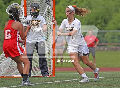 Thumbnail 3 in Branford vs. Hand (CIAC Class M final) photogallery.