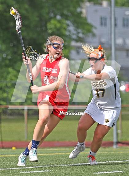 Thumbnail 2 in Branford vs. Hand (CIAC Class M final) photogallery.
