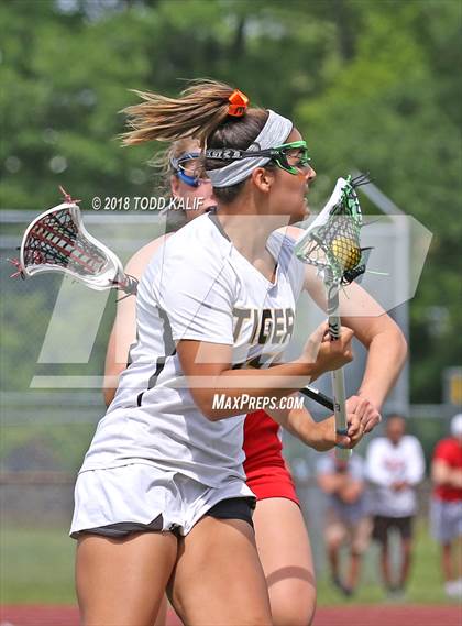 Thumbnail 2 in Branford vs. Hand (CIAC Class M final) photogallery.