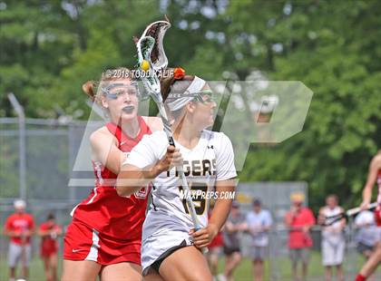 Thumbnail 1 in Branford vs. Hand (CIAC Class M final) photogallery.