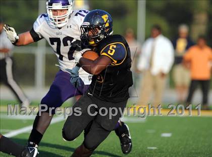 Thumbnail 1 in Mount St. Joseph vs. Friendship Collegiate (I-95 Kickoff Classic) photogallery.