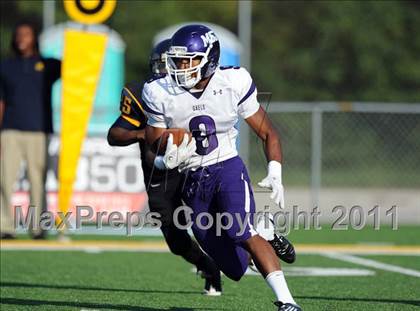 Thumbnail 2 in Mount St. Joseph vs. Friendship Collegiate (I-95 Kickoff Classic) photogallery.