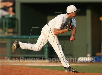 Thumbnail 3 in Cedar Park vs. Plano West (Texas 5A Regional Semifinal) photogallery.