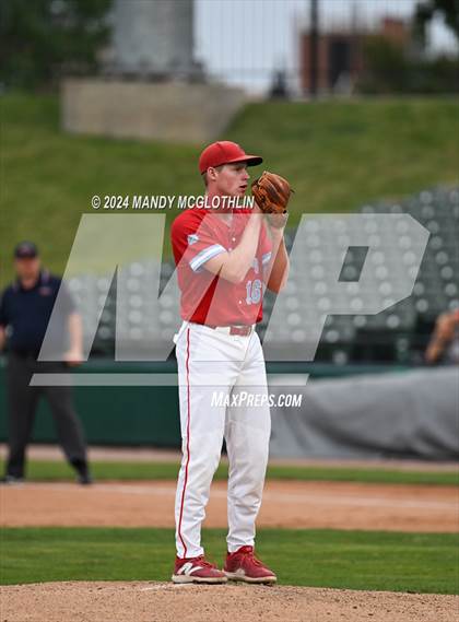 Thumbnail 2 in Wilmington vs. St. Anthony (IHSA 2A Semifinal) photogallery.