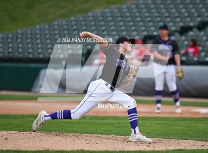 Thumbnail 3 in Wilmington vs. St. Anthony (IHSA 2A Semifinal) photogallery.