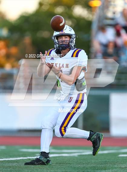 Thumbnail 3 in Ukiah @ Casa Grande photogallery.