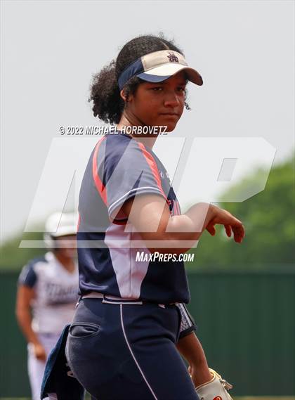 Thumbnail 2 in Allen @ Nimitz (UIL 6A Area Playoff) photogallery.