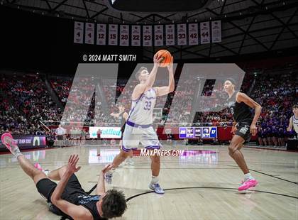 Thumbnail 1 in Corner Canyon vs. Lehi (UHSAA 6A Final) photogallery.